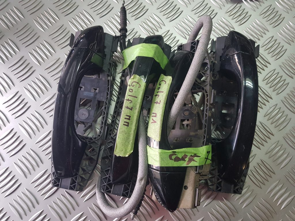 Ārējais durvju rokturis priekš VW GOLF 2014 1 Ārējais durvju rokturis priekš VW GOLF 2014