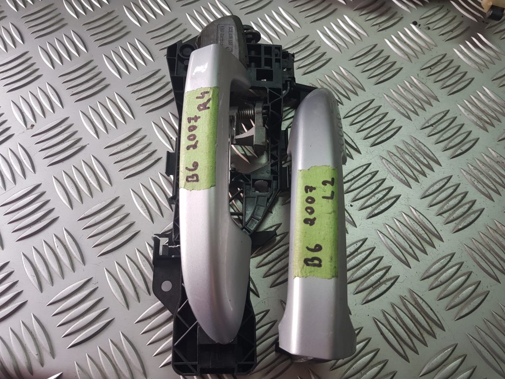 Ārējais durvju rokturis priekš VW PASSAT 2007 UNIVERSAL SILVER 1 Ārējais durvju rokturis priekš VW PASSAT 2007 UNIVERSAL SILVER