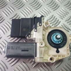 Elektrisko stiklu motors priekš AUDI A4 2005