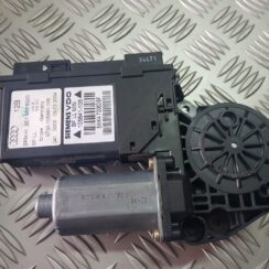 Elektrisko stiklu motors priekš AUDI A4 AVANT 2004