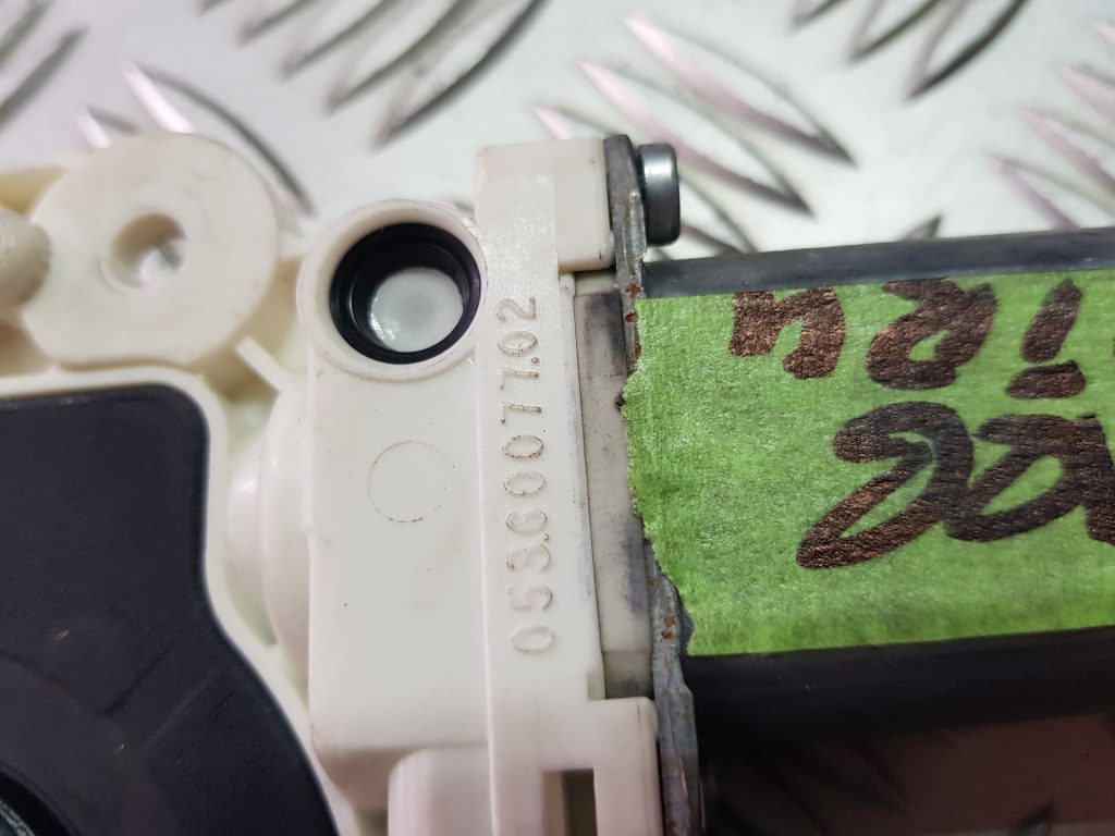 Elektrisko stiklu motors priekš OPEL VECTRA C 2008 3 Elektrisko stiklu motors priekš OPEL VECTRA C 2008