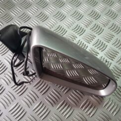 Ārējais spogulis, pa labi priekš AUDI A4 2001