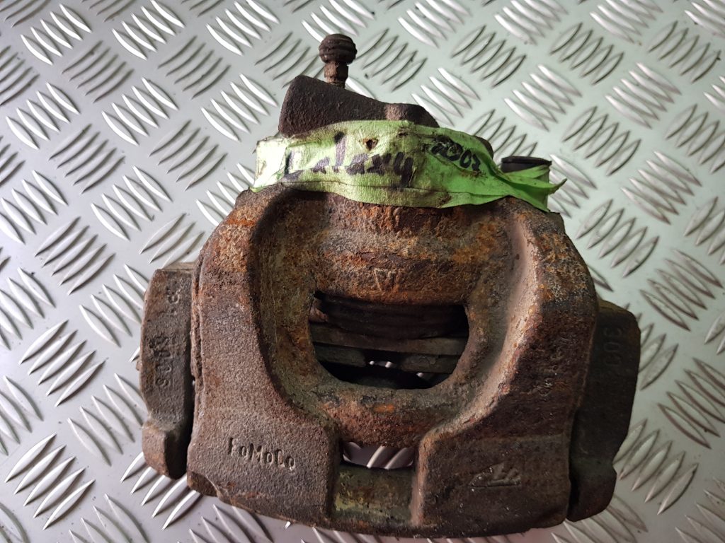 Priekšējais kreisais suports priekš FORD GALAXY 2007 1 Priekšējais kreisais suports priekš FORD GALAXY 2007