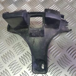 Aizmugurējā spārna un bufera stiprinājums priekš PEUGEOT 307 2007