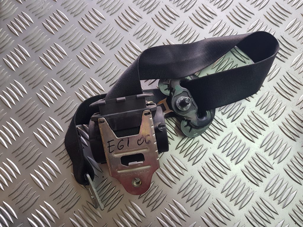 Priekšējā kreisā drošības josta priekš BMW 530D E61 2006 TOURING TITANSILVER