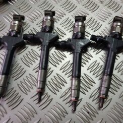 Degvielas smidzinātājs priekš MAZDA 6 2006