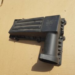 Gaisa filtra korpuss priekš VW GOLF 5 2006