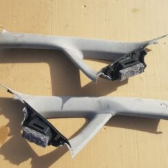 Priekšējas salona statnes apdare priekš TOYOTA VERSO 2012