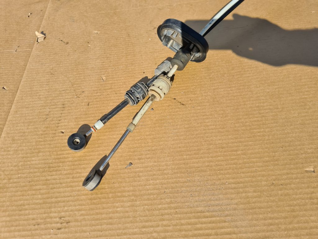 Ātrumu pārslēgšanas slēdzis priekš OPEL ASTRA J 2011