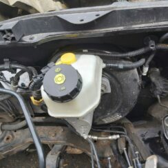 Bremžu šķidruma tvertne priekš OPEL INSIGNIA SPORTS TOURER 2010