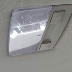 Aizmugurējo sēdvietu apgaismojums priekš OPEL INSIGNIA SPORTS TOURER 2010