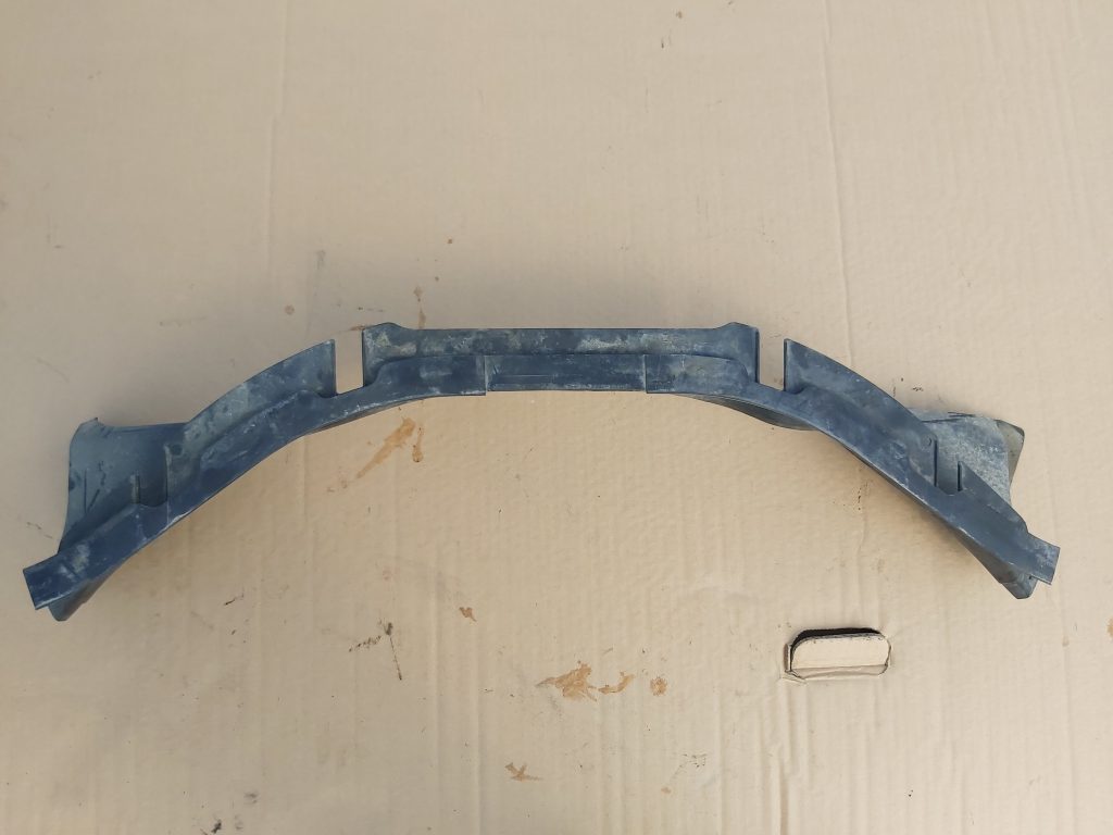 Dzinēja nodalījuma plastmasa priekš AUDI A7 2011 SPORTBACK 1 Dzinēja nodalījuma plastmasa priekš AUDI A7 2011 SPORTBACK