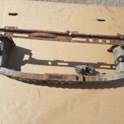 Priekšējā bufera pastiprinātājs priekš FORD FOCUS 2006