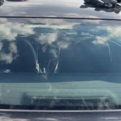 Aizmugures stikls priekš AUDI A4 2004