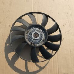 Dzesēšanas radiatora ventilators priekš AUDI A4 2004