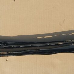 Vējstikla slotu turētāju komplekts priekš AUDI A4 2004