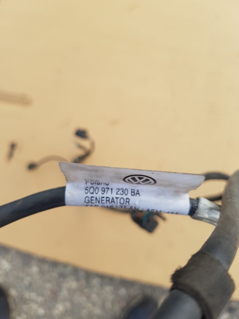 Startera un ģeneratora vads priekš VW GOLF 2014 2 Startera un ģeneratora vads priekš VW GOLF 2014