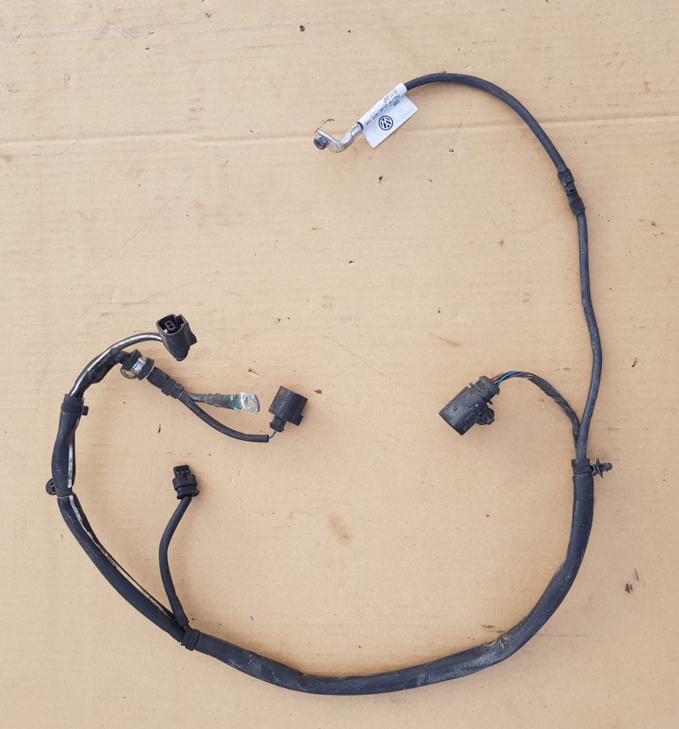 Startera un ģeneratora vads priekš VW GOLF 2014 1 Startera un ģeneratora vads priekš VW GOLF 2014