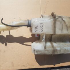 Mazgātāja šķidruma tvertne priekš VOLVO V70 2003 GREY