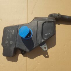 Mazgātāja šķidruma tvertne priekš AUDI A7 2011 SPORTBACK