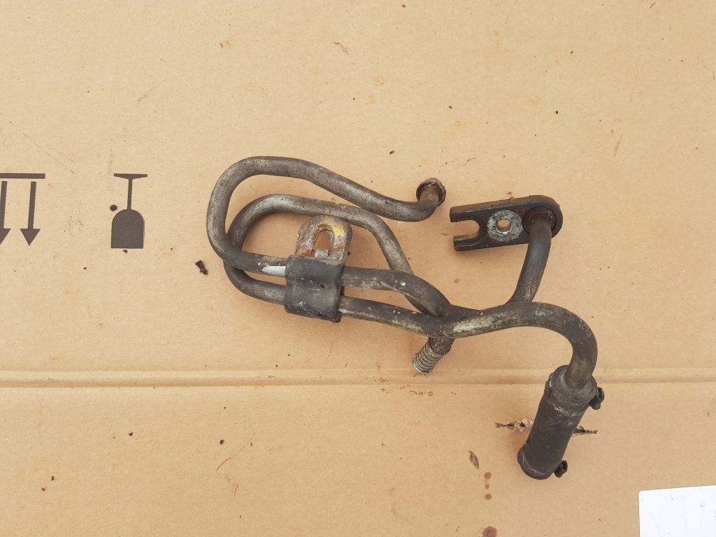 Dzesēšanas caurule priekš JEEP GRAND CHEROKEE 2004