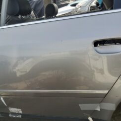 Aizmugurējās kreisās durvis priekš AUDI A6 AVANT 2003