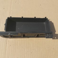 Centrālās konsoles nodalījums priekš PEUGEOT 508 2012