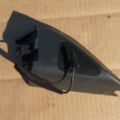 Durvju spoguļa apdares uzlika salonā (ar skaļruni) priekš VW PASSAT 2007 UNIVERSAL SILVER