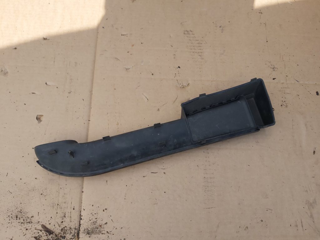 Gaisa filtra korpusa caurule priekš VOLVO C30 2008 BLACK