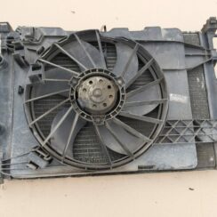 Dzesēšanas radiatora ventilators priekš RENAULT MEGANE 2004