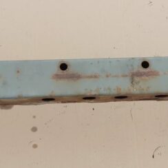 Priekšējā bufera pastiprinātājs priekš TOYOTA AVENSIS 2004