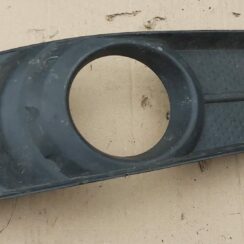 Miglas luktura reste, pa kreisi priekš TOYOTA COROLLA VERSO 2009