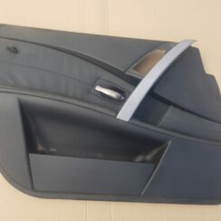 Priekšējo kreiso durvju apdare priekš BMW 530D E61 2006 TOURING TITANSILVER