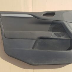 Priekšējo kreiso durvju apdare priekš CITROEN C4 2018
