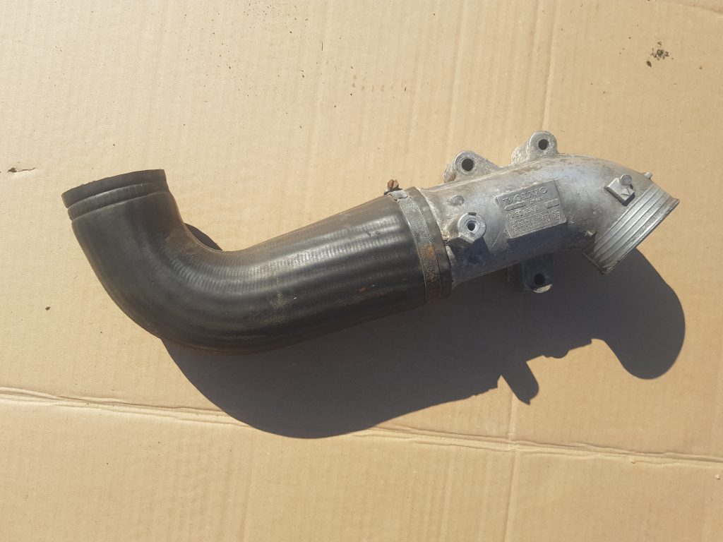 EGR caurule priekš VOLVO V70 2003 GREY