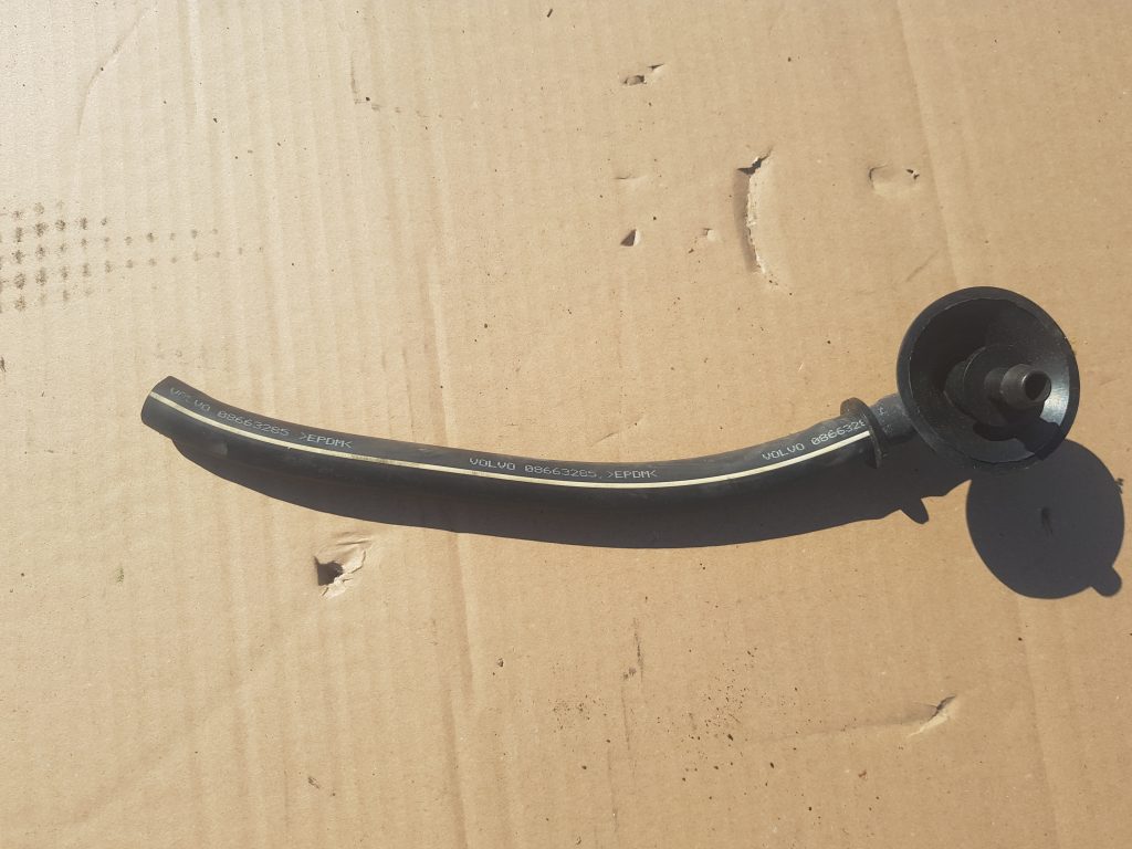 Salona ventilatora caurule priekš VOLVO V70 2003 GREY 1 Salona ventilatora caurule priekš VOLVO V70 2003 GREY