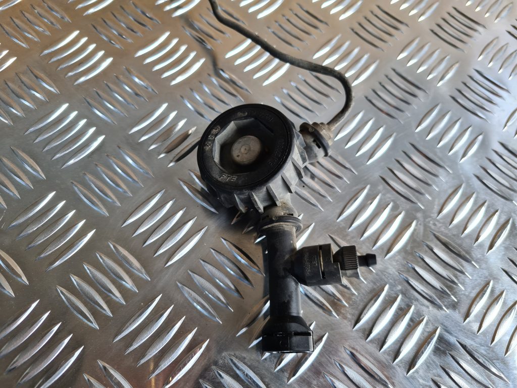 Sajūga galvenais cilindrs priekš DACIA LODGY 2014