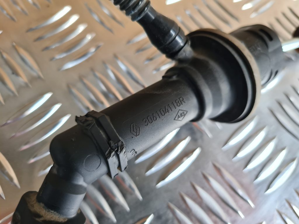 Sajūga galvenais cilindrs priekš DACIA LODGY 2014