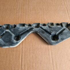 Aizmugurējā spārna un bufera stiprinājums priekš DACIA LODGY 2014