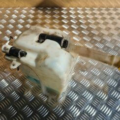 Mazgātāja šķidruma tvertne priekš CHRYSLER SEBRING 2006