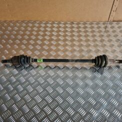 Pusass aizmugurē priekš NISSAN X-TRAIL 2005