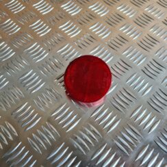 Aizmugurējais atstarotājs priekš NISSAN X-TRAIL 2005