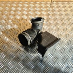 Gaisa filtra korpusa caurule priekš BMW 525 E60 2006 OLIVE