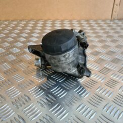 Eļļas filtra korpuss priekš BMW 525 E60 2006 OLIVE