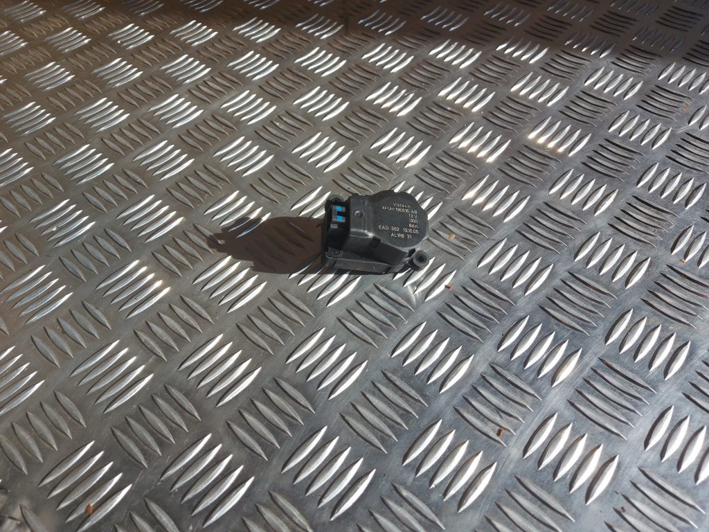 Apsildes sistēmas aktuators priekš PEUGEOT 407 2006