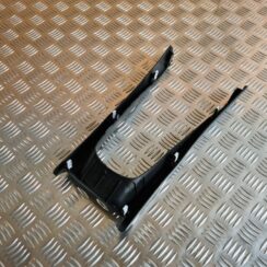 Dekoratīva apdare centrālās konsoles nodalījumam priekš TOYOTA AVENSIS 2012