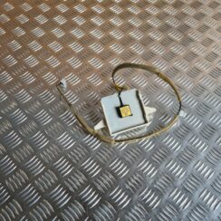 Antenas vadības bloks priekš TOYOTA AVENSIS 2012