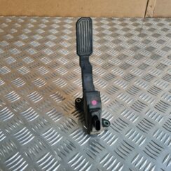 Gāzes pedālis priekš TOYOTA AVENSIS 2012