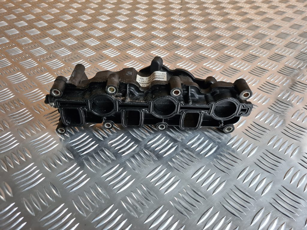 Ieplūdes kolektors priekš AUDI A6 AVANT 2007 QUATTRO 2 Ieplūdes kolektors priekš AUDI A6 AVANT 2007 QUATTRO