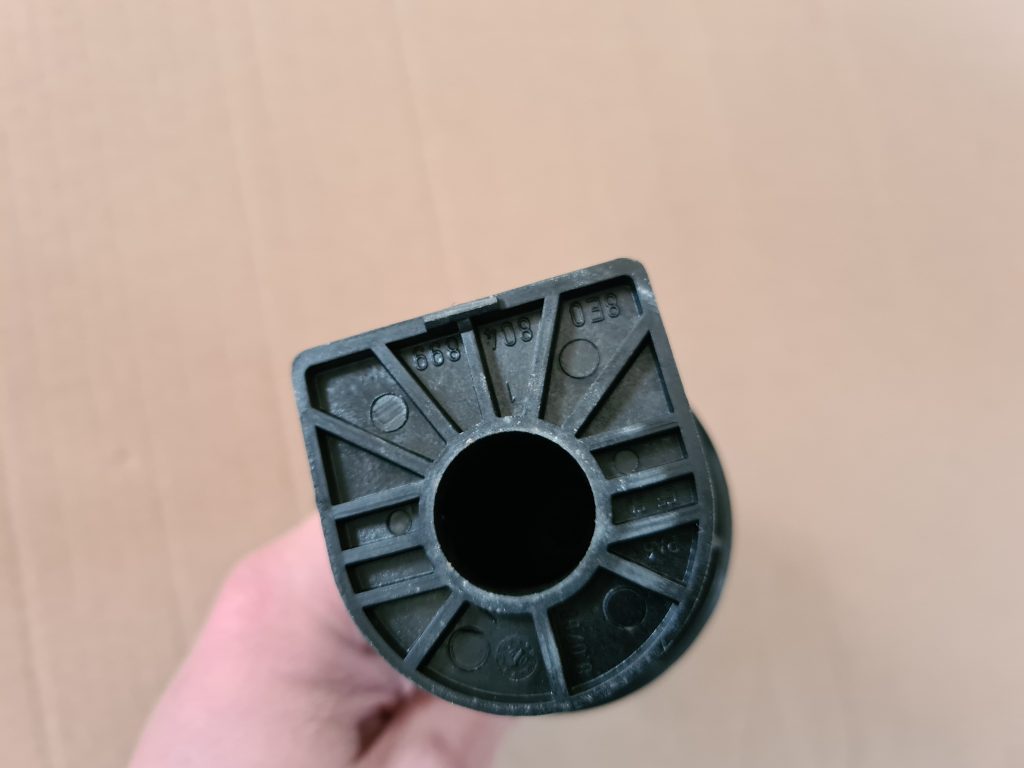 Rezerves riteņa stiprinājums priekš AUDI A6 AVANT 2007 QUATTRO